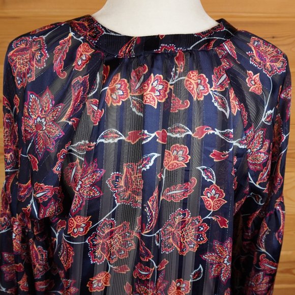 Democracy‎ Black Sheer Red Floral Button Up Top Balloon Sleeves Size Medium - Picture 9 of 10